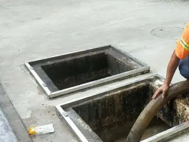 竟陵街道化粪池清理